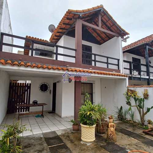 Casa em Arraial do Cabo, bairro Canaã