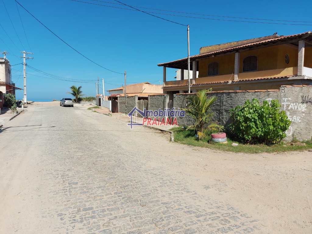 Casa em Arraial do Cabo, no bairro Figueira