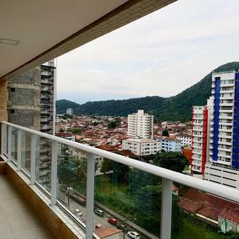 Apartamento em Praia Grande, bairro Canto do Forte