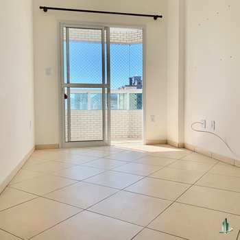 Apartamento em Praia Grande, bairro Guilhermina