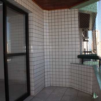 Apartamento em Praia Grande, bairro Boqueirão