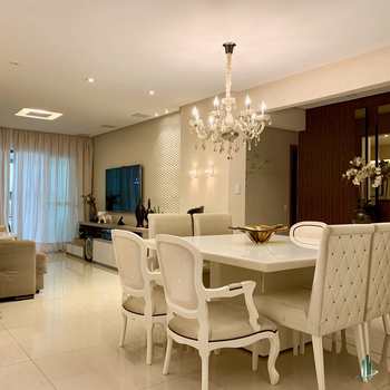 Apartamento em Praia Grande, bairro Canto do Forte