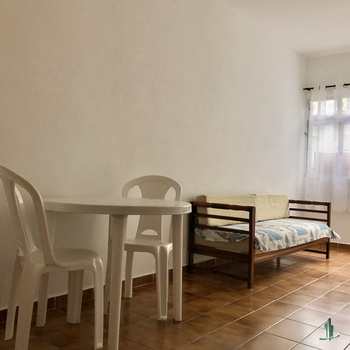 Apartamento em Praia Grande, bairro Guilhermina