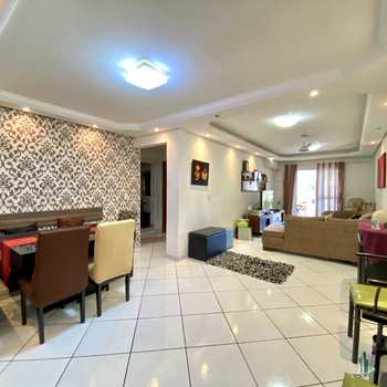 Apartamento em Praia Grande, bairro Guilhermina