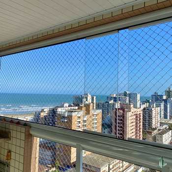 Apartamento em Praia Grande, bairro Guilhermina