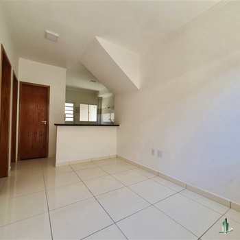 Sobrado de Condomínio em Praia Grande, bairro Melvi