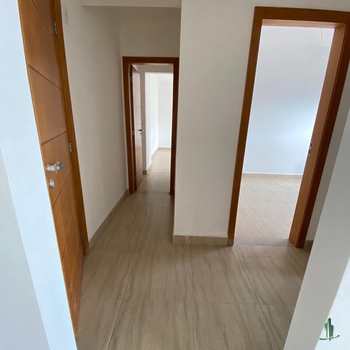 Apartamento em Praia Grande, bairro Caiçara