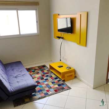 Apartamento em Praia Grande, bairro Vila Guilhermina