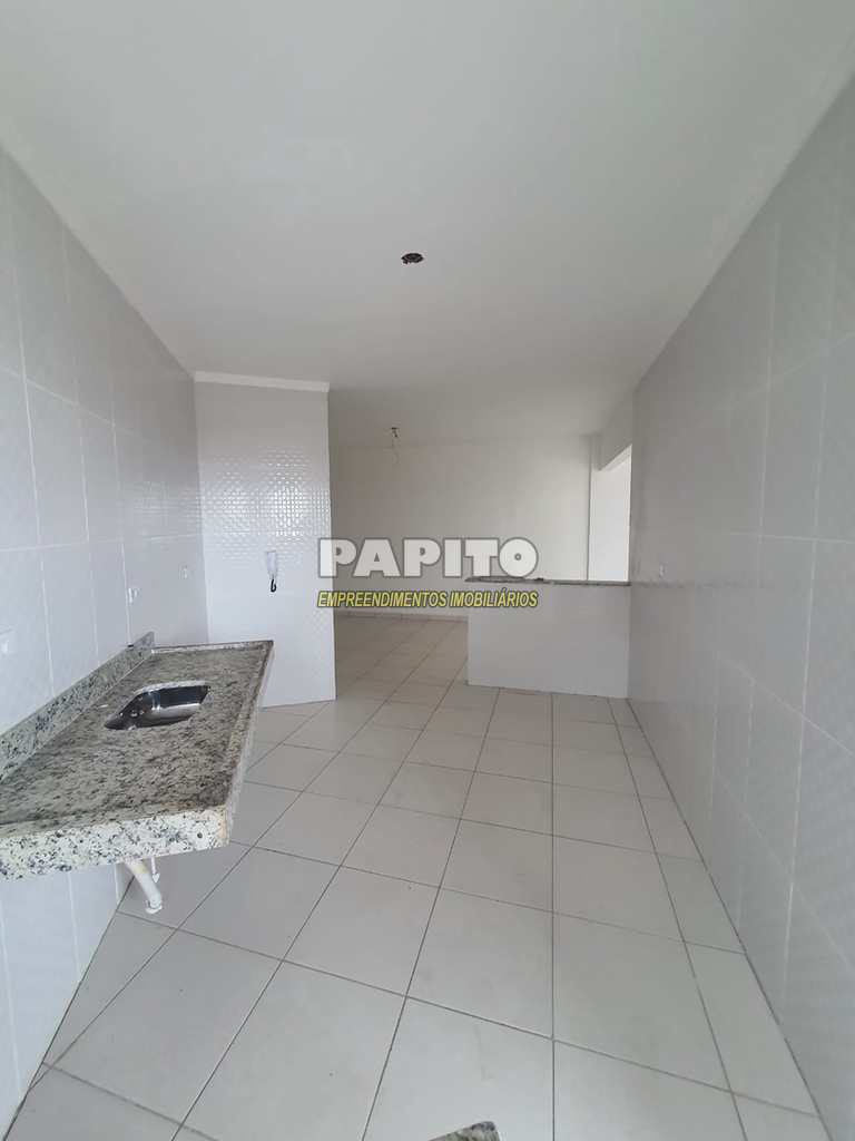 Apartamento em Praia Grande, no bairro Caiçara