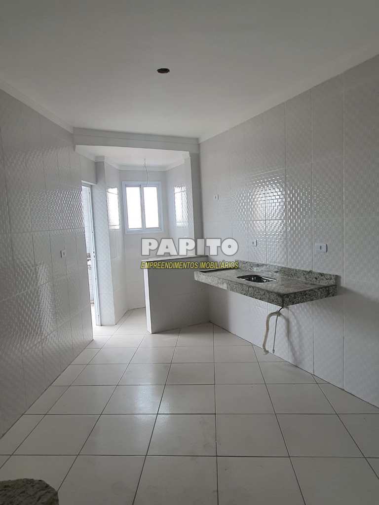 Apartamento em Praia Grande, no bairro Caiçara