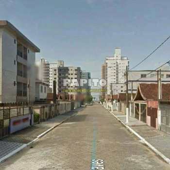 Kitnet em Praia Grande, bairro Cidade Ocian