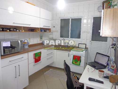 Apartamento, código 50993197 em Praia Grande, bairro Aviação
