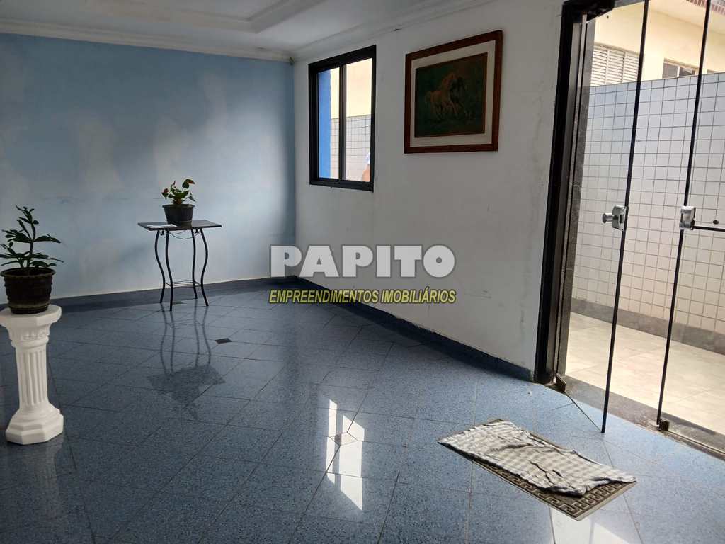 Apartamento em Praia Grande, no bairro Tupi