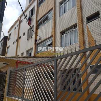 Apartamento em Praia Grande, bairro Maracanã