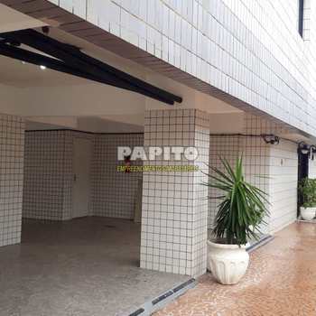 Apartamento em Praia Grande, bairro Maracanã