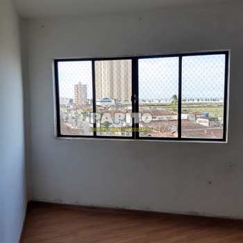 Kitnet em Praia Grande, bairro Mirim