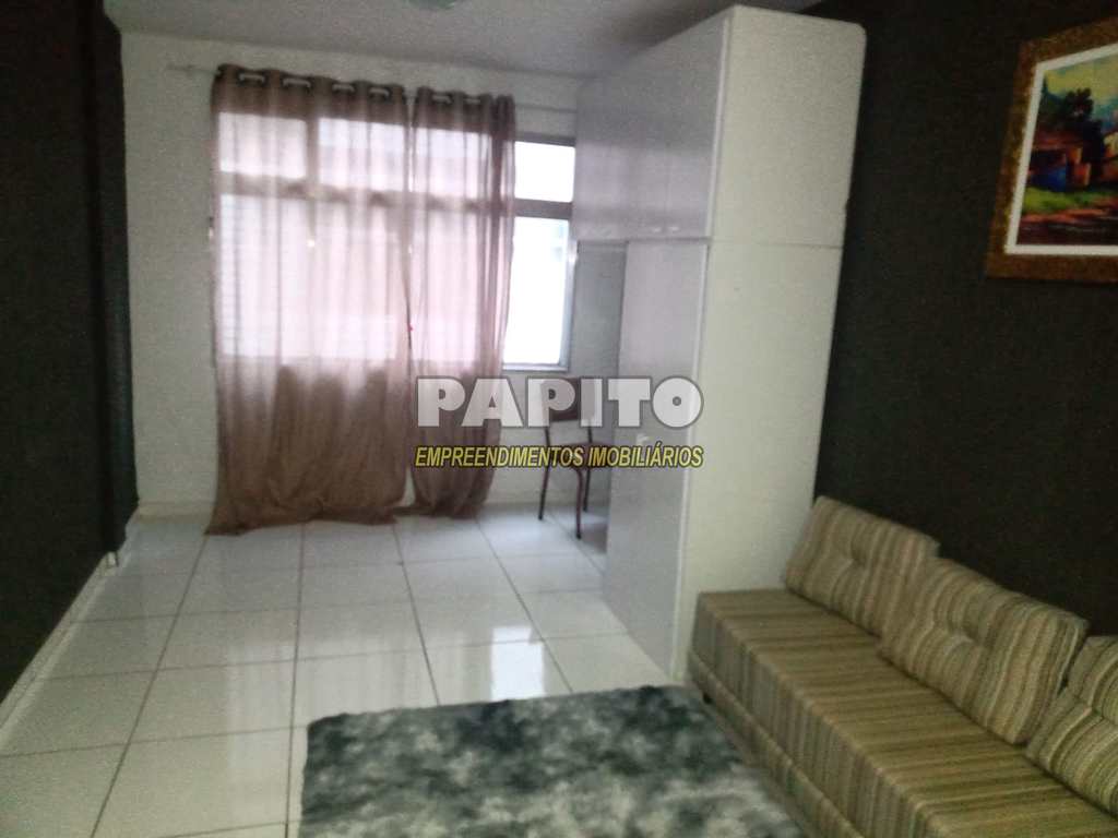 Kitnet em Praia Grande, no bairro Aviação