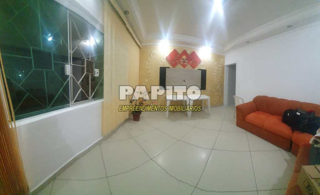 Casa em Praia Grande, no bairro Ocian