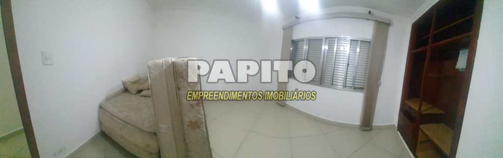 Casa em Praia Grande, no bairro Ocian