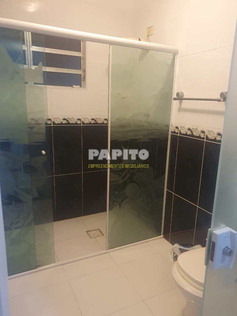 Casa em Praia Grande, no bairro Ocian