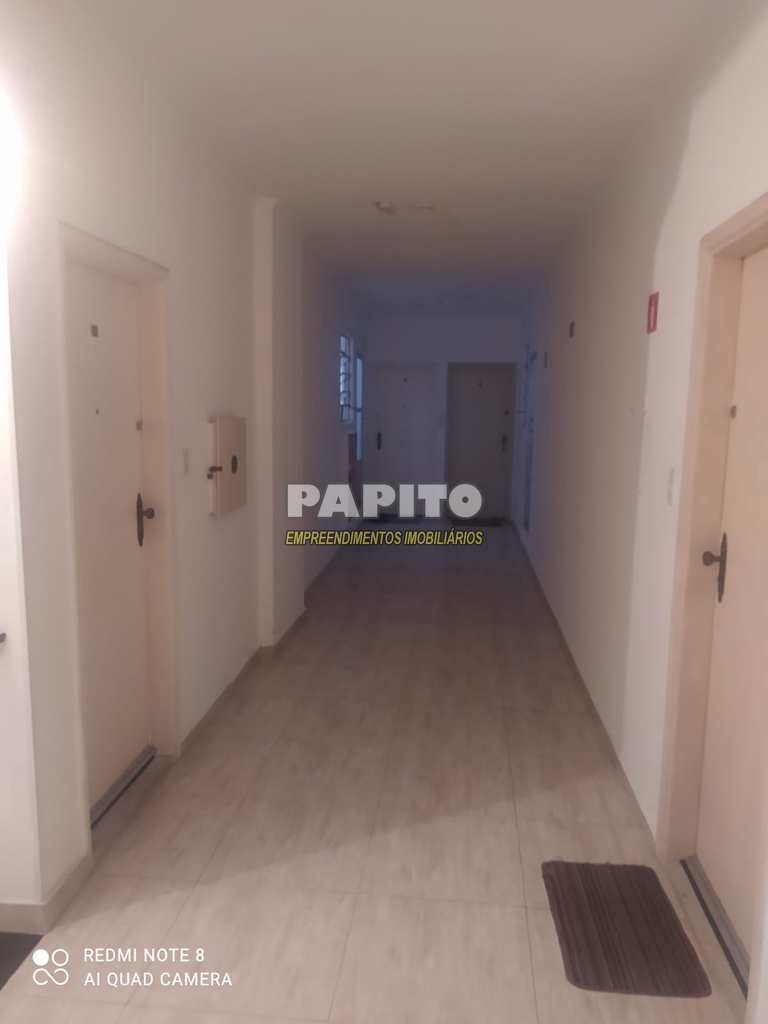 Apartamento em Praia Grande, no bairro Boqueirão