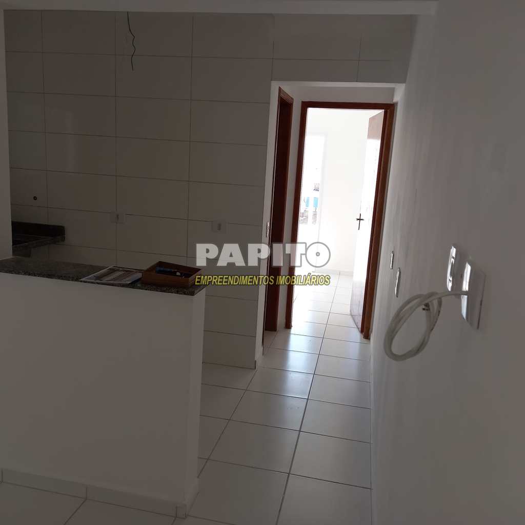 Flat em Praia Grande, no bairro Boqueirão