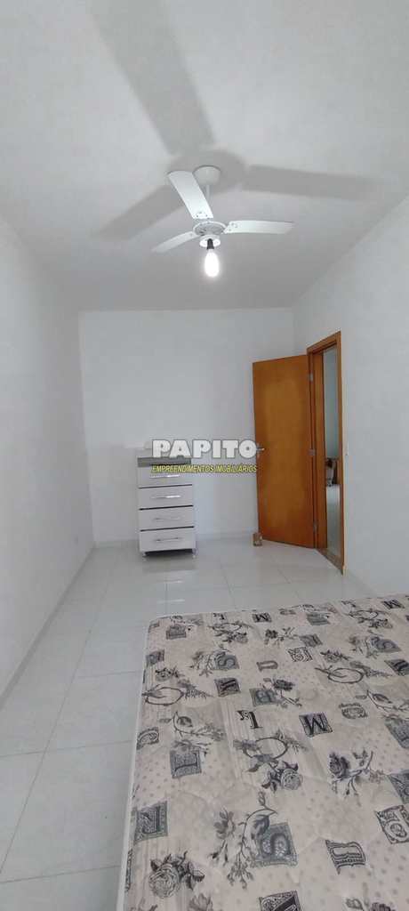 Apartamento em Praia Grande, no bairro Caiçara