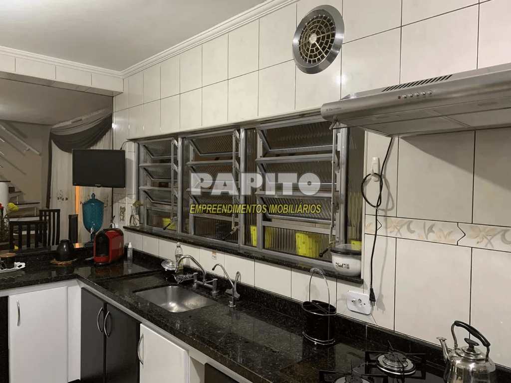 Sobrado em São Paulo, no bairro Vila Iolanda(Lajeado)