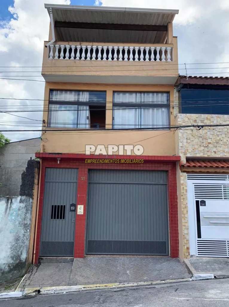 Sobrado em São Paulo, no bairro Vila Iolanda(Lajeado)