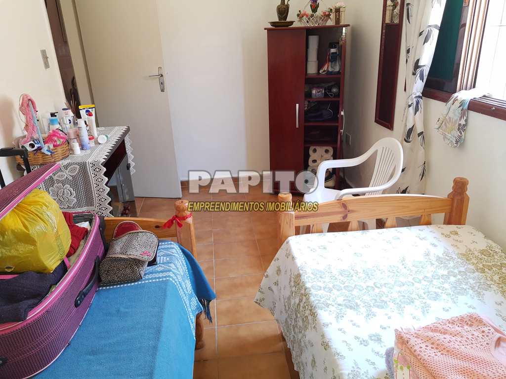 Casa em Praia Grande, no bairro Real