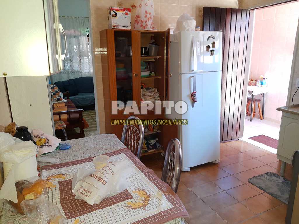 Casa em Praia Grande, no bairro Real