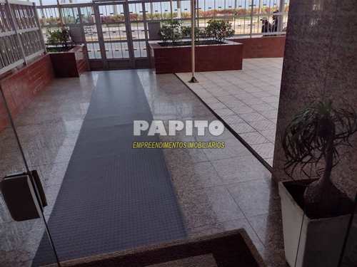 Apartamento, código 60013079 em Praia Grande, bairro Guilhermina