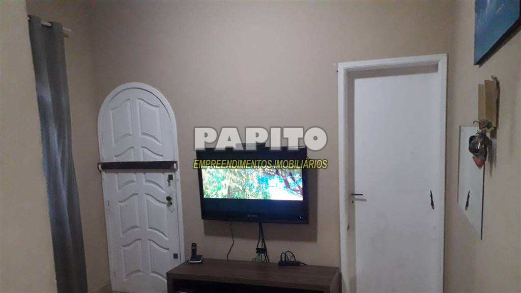 Casa em Praia Grande, no bairro Maracanã