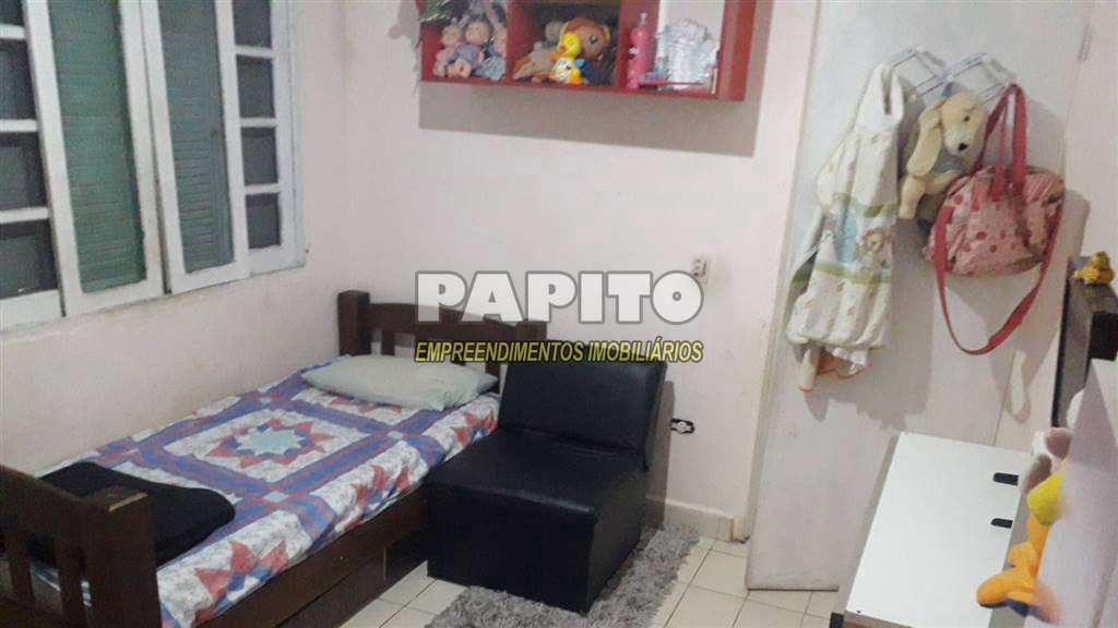 Casa em Praia Grande, no bairro Maracanã