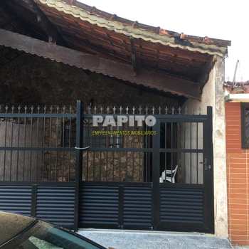 Casa em Praia Grande, bairro Mirim