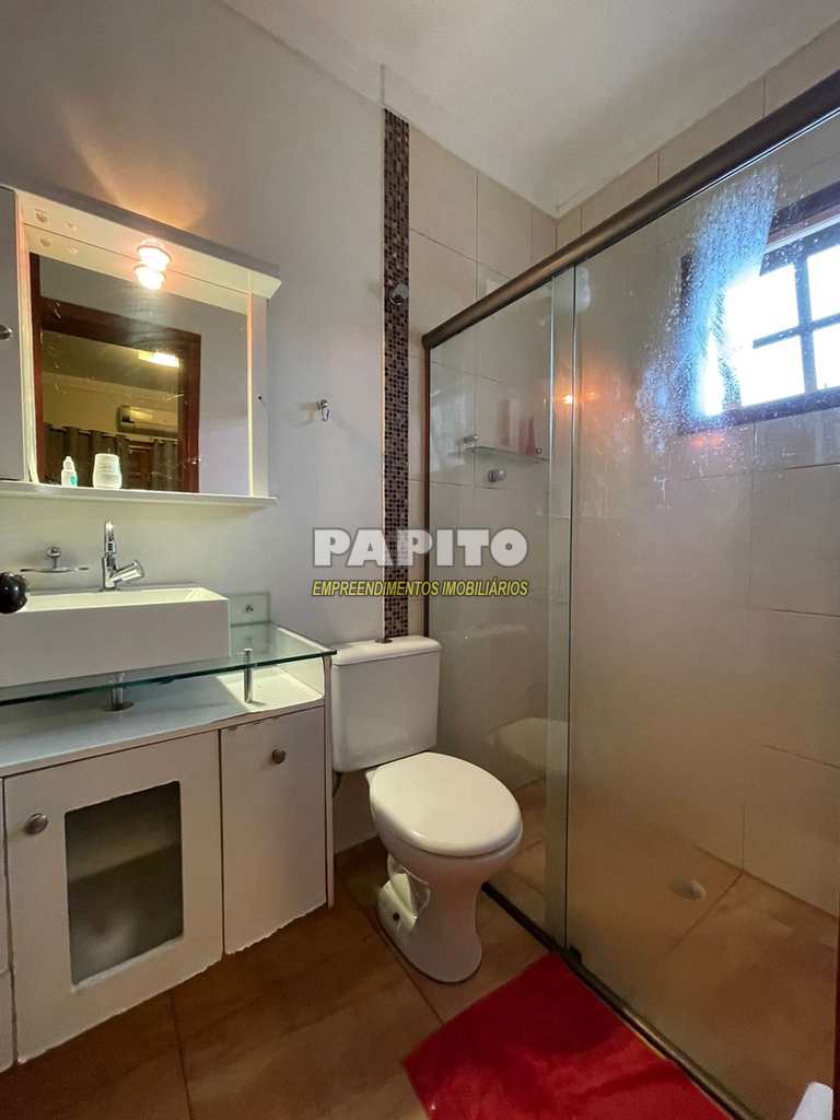 Casa em Praia Grande, no bairro Canto do Forte