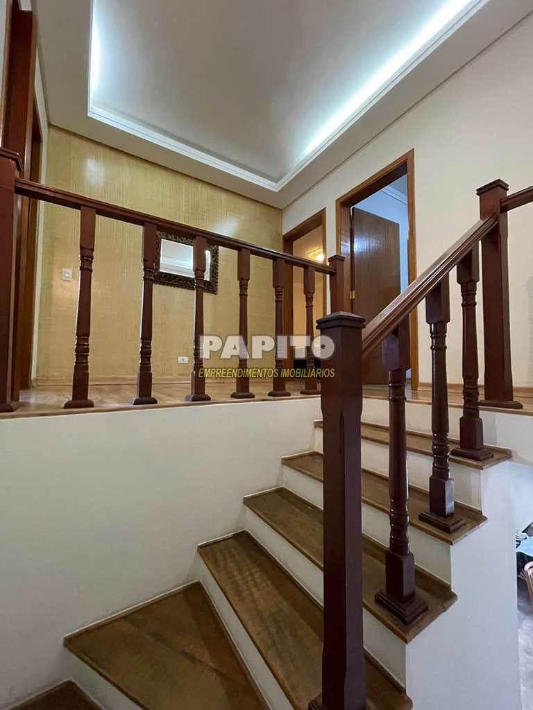 Casa em Praia Grande, no bairro Canto do Forte