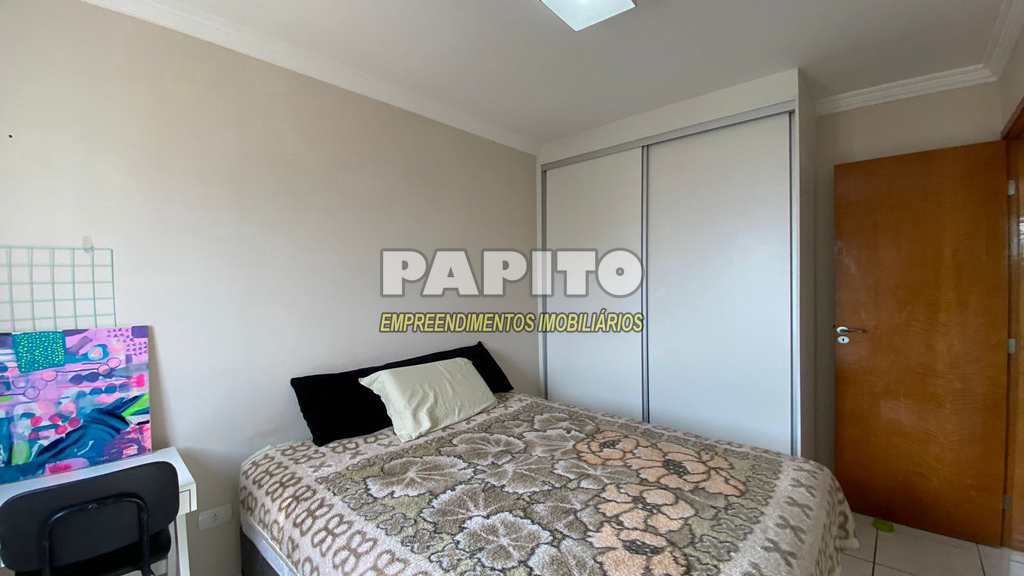 Apartamento em Praia Grande, no bairro Caiçara