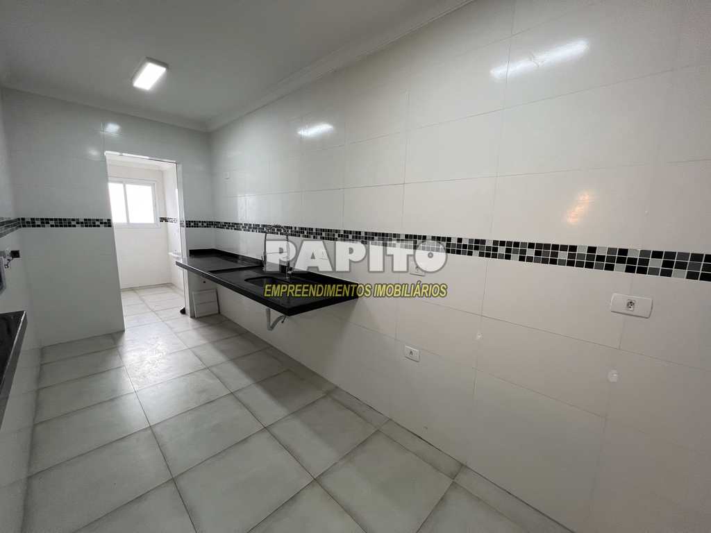 Apartamento em Praia Grande, no bairro Canto do Forte