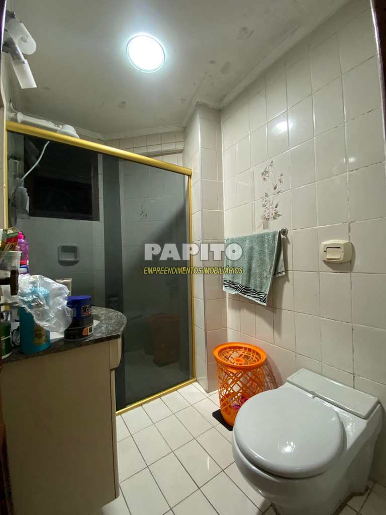 Apartamento em Praia Grande, no bairro Tupi