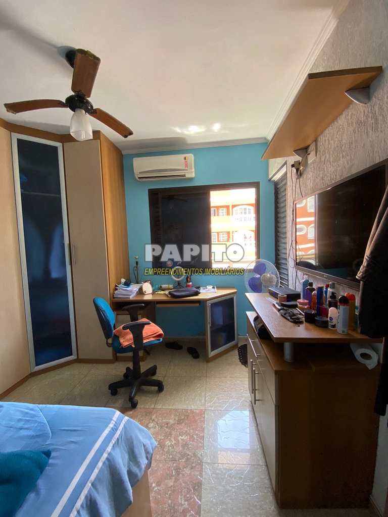 Apartamento em Praia Grande, no bairro Tupi