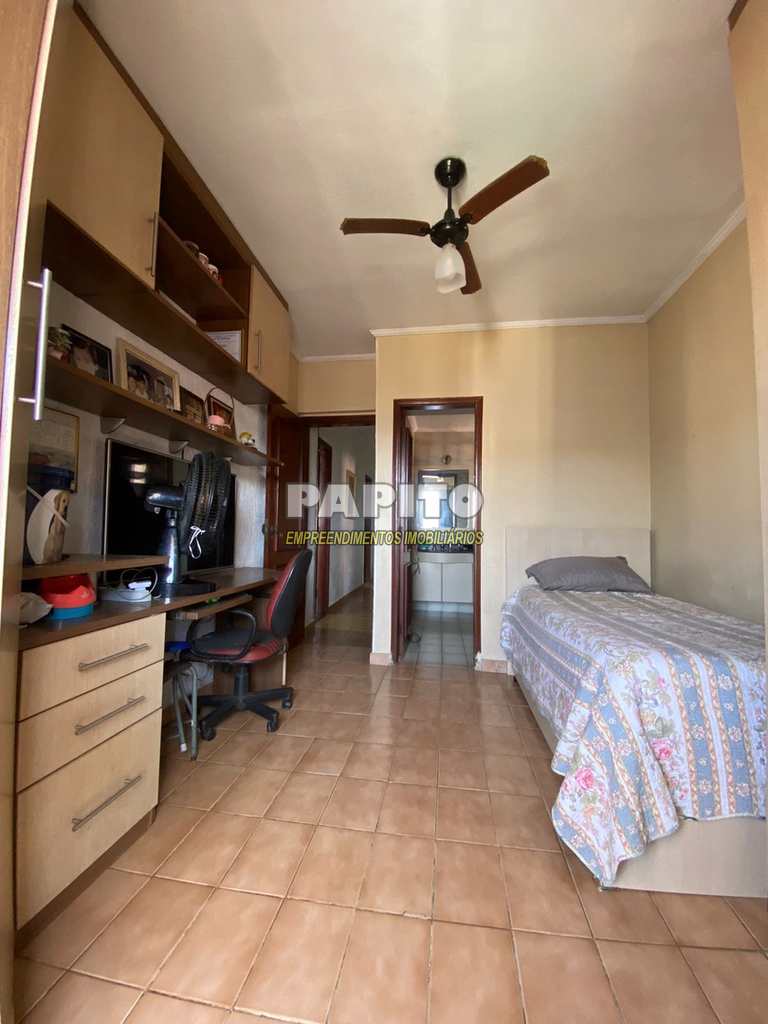 Apartamento em Praia Grande, no bairro Tupi