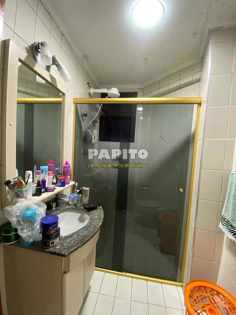 Apartamento em Praia Grande, no bairro Tupi
