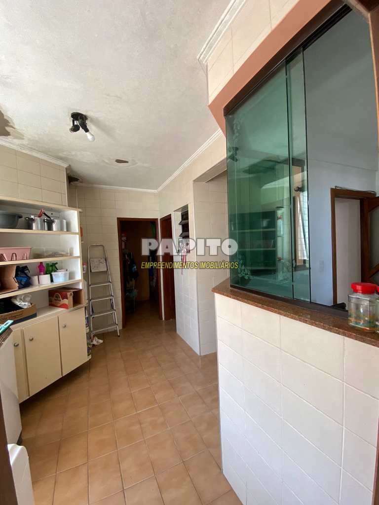 Apartamento em Praia Grande, no bairro Tupi