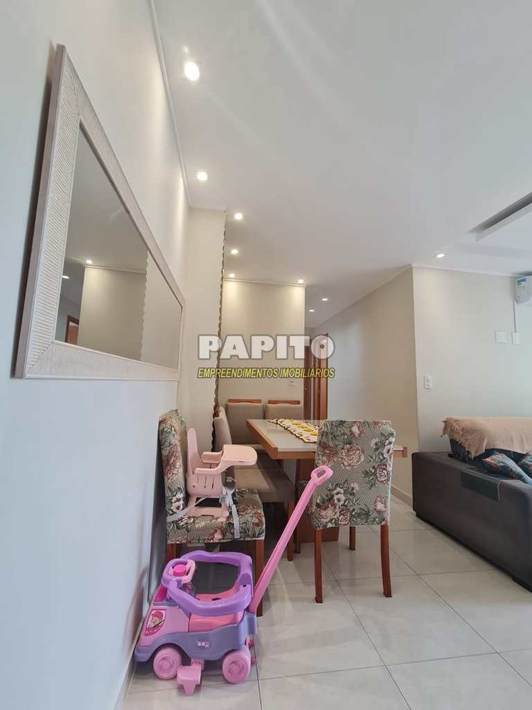 Apartamento em Praia Grande, no bairro Caiçara
