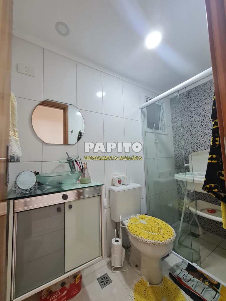 Apartamento em Praia Grande, no bairro Caiçara