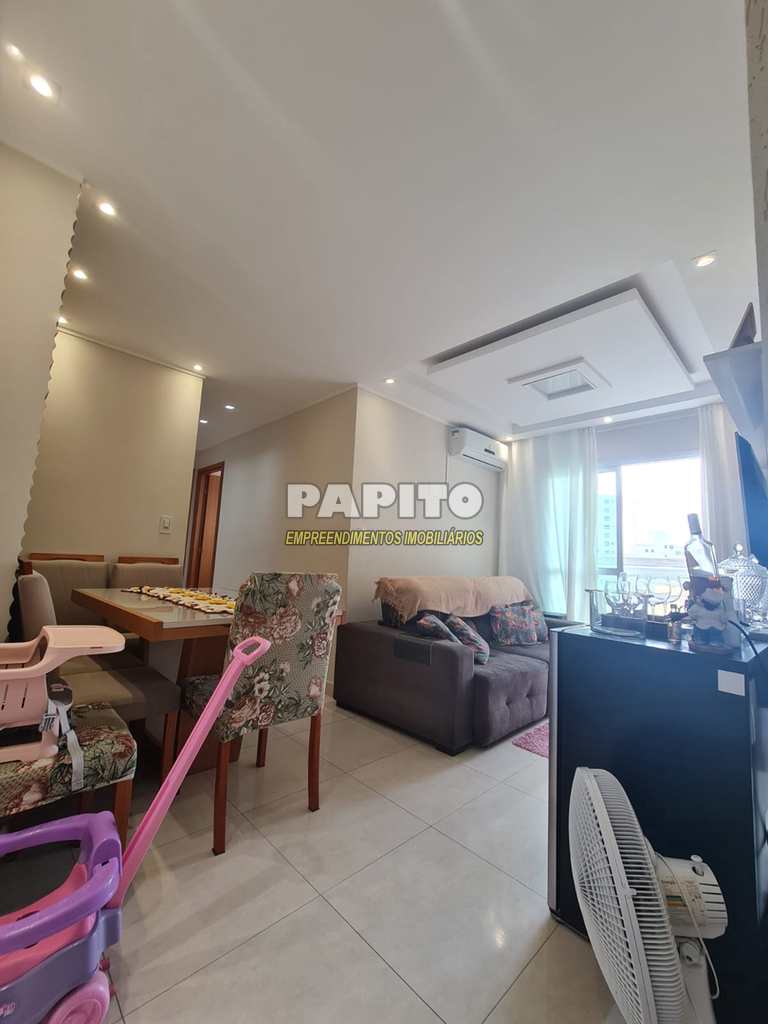 Apartamento em Praia Grande, no bairro Caiçara