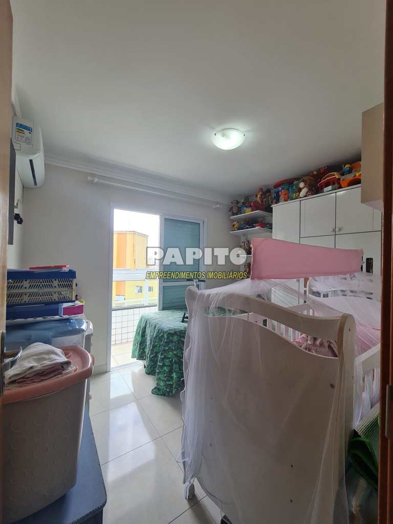 Apartamento em Praia Grande, no bairro Caiçara