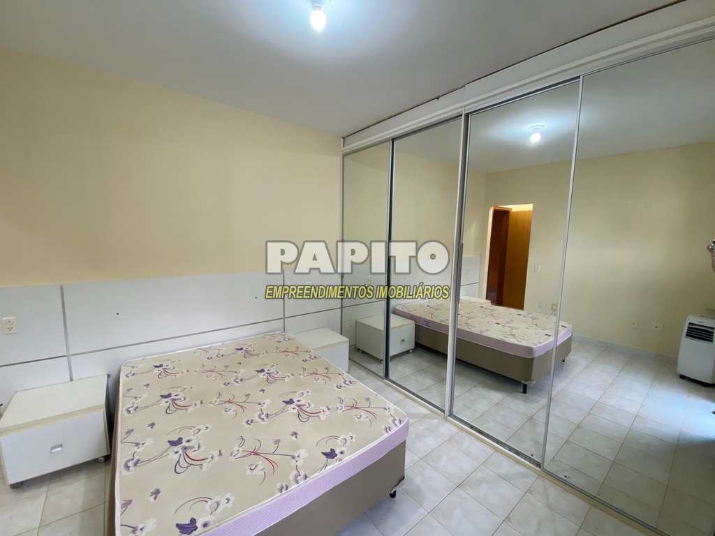 Apartamento em Praia Grande, no bairro Caiçara