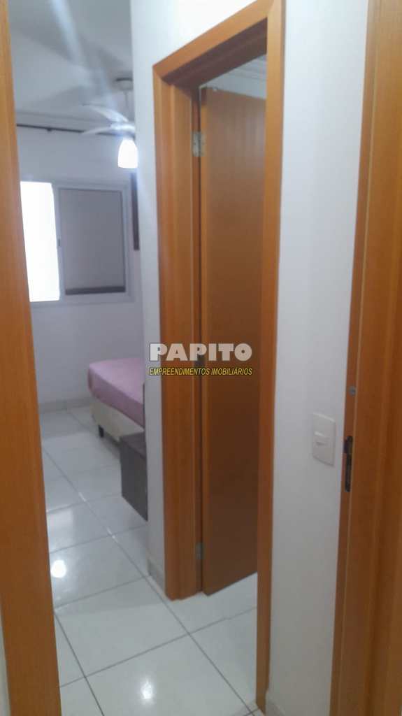 Apartamento em Praia Grande, no bairro Tupi